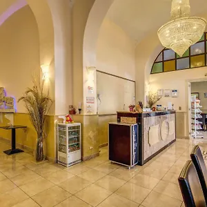 hotel-maryelen.it-romehotels.com/